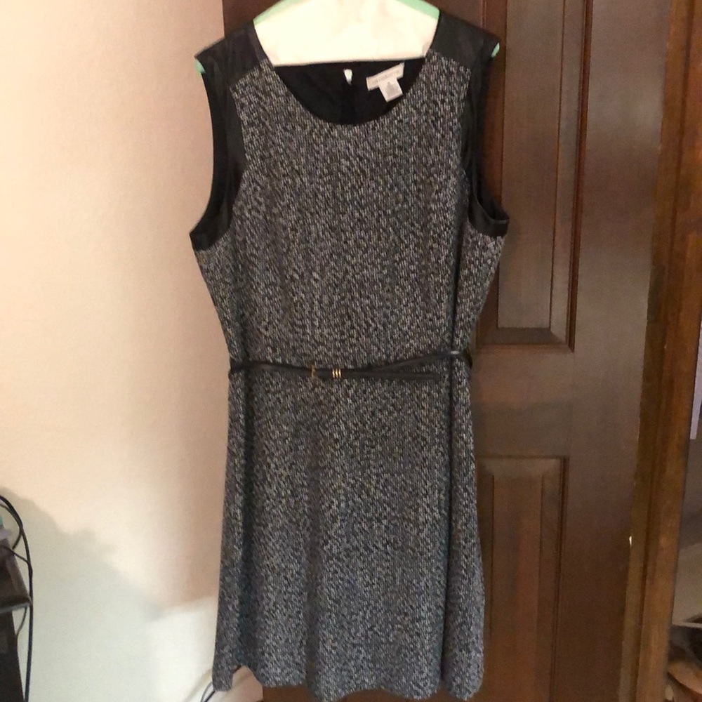 Liz Claiborne dress size 16